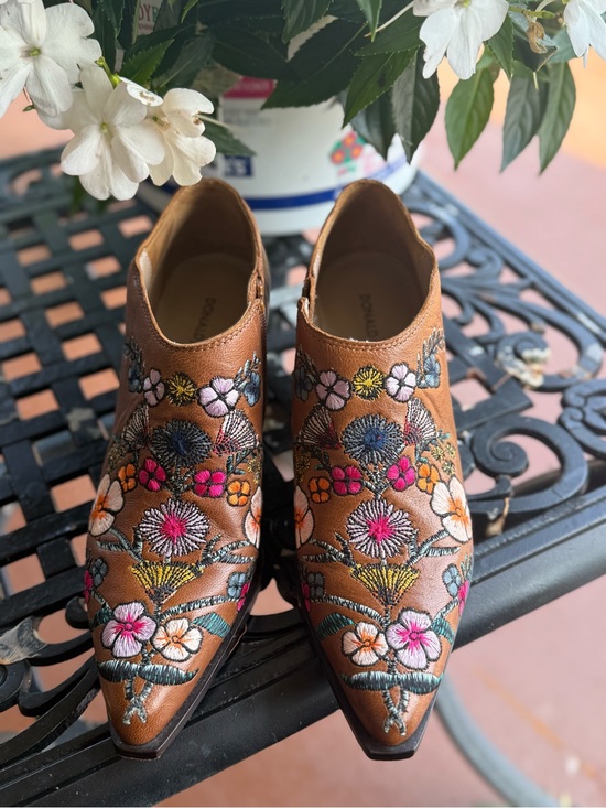 Donald J. Pliner Shoes - Donald Pliner Western Couture Embroidered Floral Leather Ankle Booties Brown Sz7